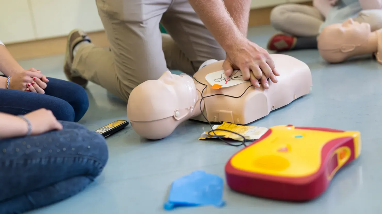 Onsite Workplace AED & CPR Training Auckland