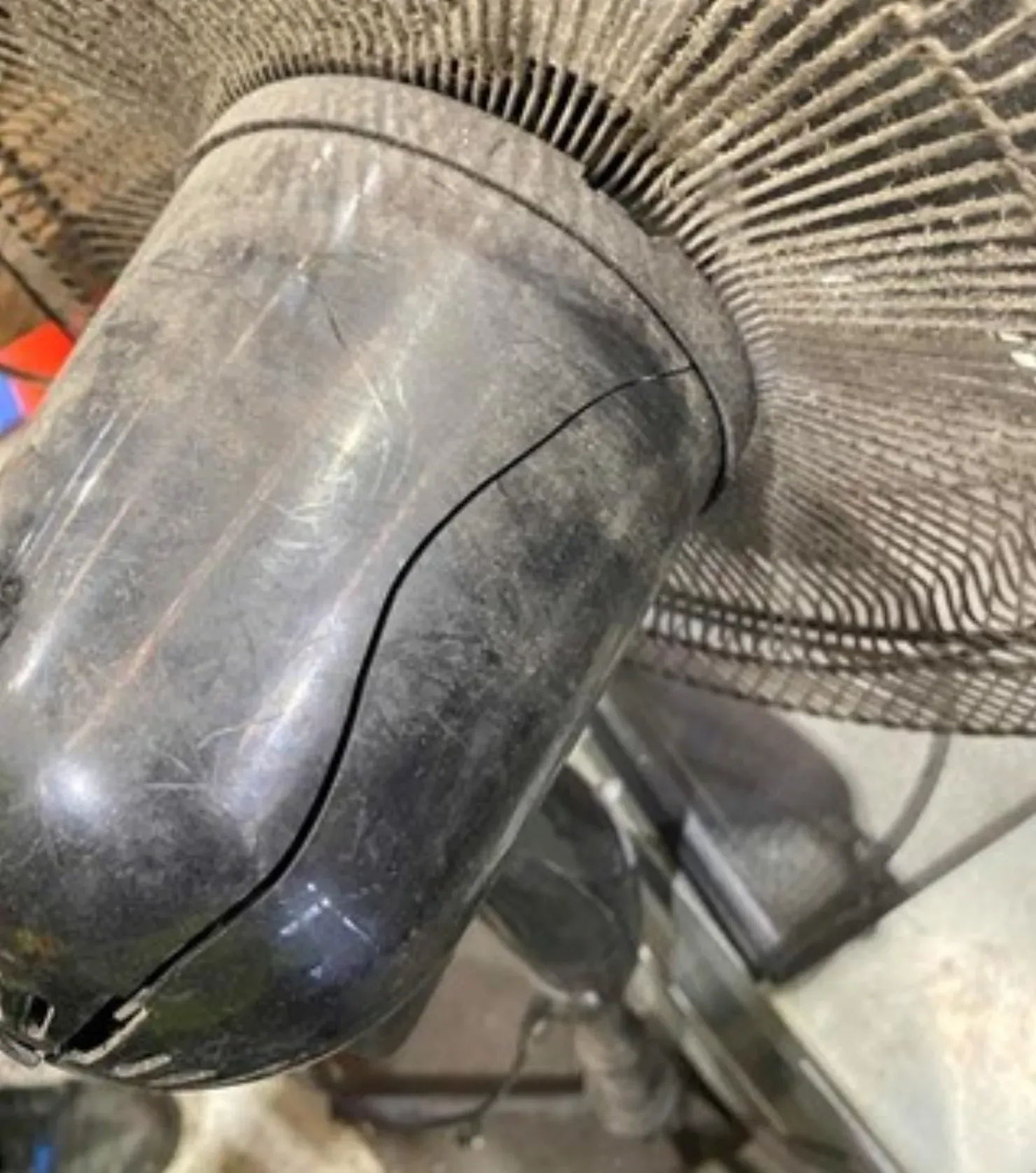 Broken Fan