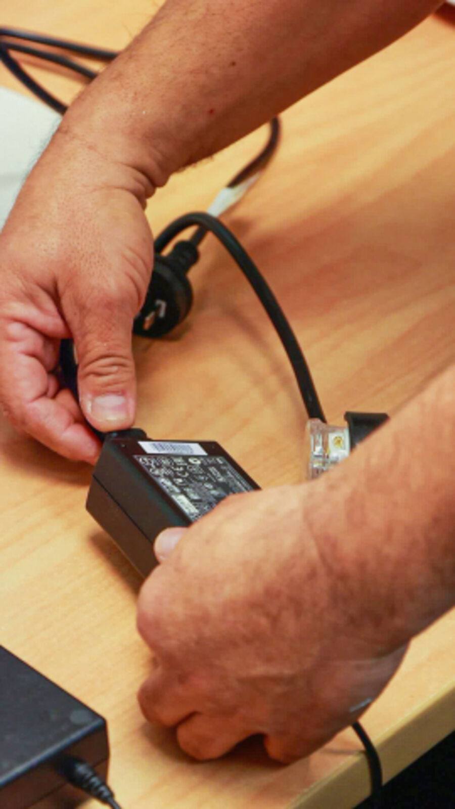 Cord repair and cable tidy